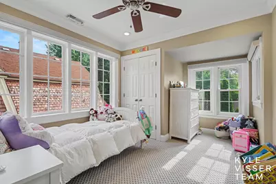 560 Laurel Avenue SE, East Grand Rapids, MI 49506 - Photo 15