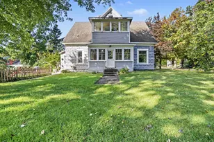 523 E Church St, Hart, MI 49420 - Photo 9