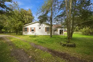 9245 Cedar Lake Rd, Pinckney, MI 48169 - Photo 3