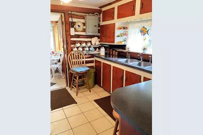 211 N Coolidge Avenue, Six Lakes, MI 48886 - Photo 17