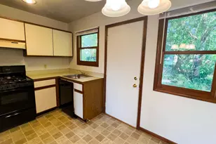 154 Irwin St, Brooklyn, MI 49230 - Photo 3
