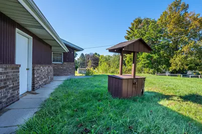 2440 Lora Drive, Benton Harbor, MI 49022 - Photo 29