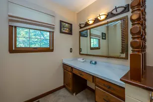 2440 Lora Dr, Benton Harbor, MI 49022 - Photo 15