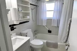 10017 Westwood St, Detroit, MI 48228 - Photo 11