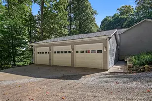1385 W Shady Dr, Newaygo, MI 49337 - Photo 11