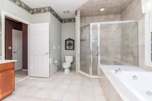 4581 Old Oak Ct, Plymouth, MI 48170 - Photo 19