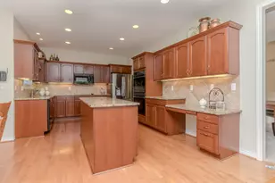 4581 Old Oak Ct, Plymouth, MI 48170 - Photo 33