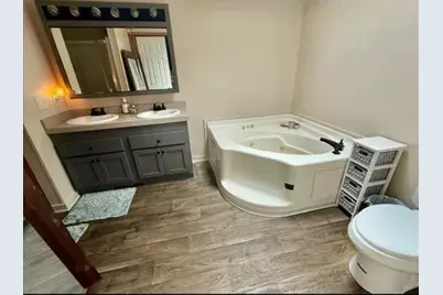 916 Wintergreen Drive, Hastings, MI 49058 - Photo 19