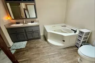 916 Wintergreen Dr, Hastings, MI 49058 - Photo 19