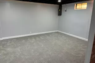 1324 N Waterloo Ave, Jackson, MI 49202 - Photo 13