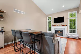 7519 Green Meadow Ln, Canton, MI 48187 - Photo 5