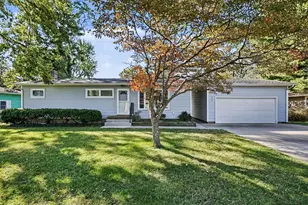 380 E Delaware Ave, Benton Harbor, MI 49022 - Photo 1