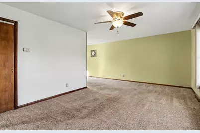 380 E Delaware Avenue, Benton Harbor, MI 49022 - Photo 5