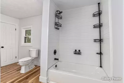 178 W Muskegon Street NE, Cedar Springs, MI 49319 - Photo 17