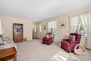 6314 Trotwood St, Portage, MI 49024 - Photo 9