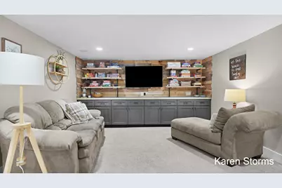 7388 Pine Grove Drive, Jenison, MI 49428 - Photo 15