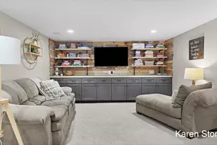 7388 Pine Grove Dr, Jenison, MI 49428 - Photo 15