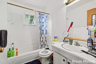 2446 McKee Ave SW, Wyoming, MI 49509 - Photo 11