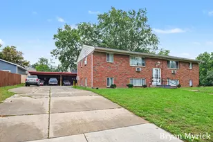 2446 McKee Ave SW, Wyoming, MI 49509 - Photo 5