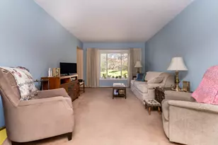 720 N Maple Rd, Ann Arbor, MI 48103 - Photo 7