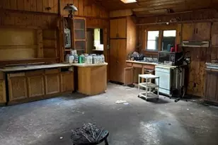 5420 Randy Dr, Prescott, MI 48756 - Photo 9