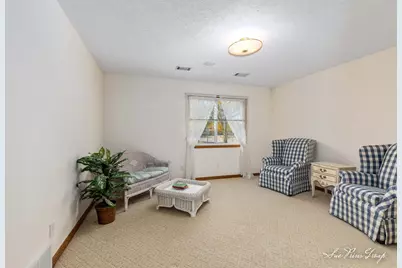 4701 Crescent Drive, Hudsonville, MI 49426 - Photo 17