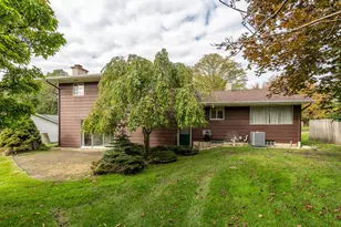 4156 Weymouth Dr SE, Grand Rapids, MI 49508 - Photo 25