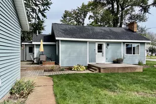 66 Lakeview Ave, Norton Shores, MI 49444 - Photo 43