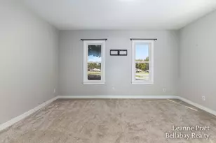 612 E Green St, Hastings, MI 49058 - Photo 5