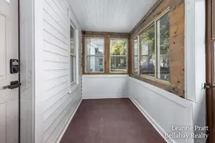 612 E Green St, Hastings, MI 49058 - Photo 3
