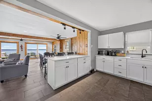 278 W Houghton Lake Dr, Prudenville, MI 48651 - Photo 23
