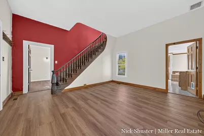 528 S Market Street, Hastings, MI 49058 - Photo 9