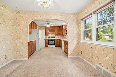 43 N Clubview Drive, Ypsilanti, MI 48197 - Photo 9