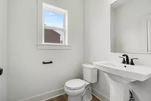 6237 Comiskey Rd, Stevensville, MI 49127 - Photo 9