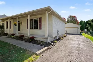766 Cricket Crossing, Pinckney, MI 48169 - Photo 5