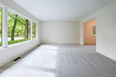 3565 Chatham Way, Ann Arbor, MI 48105 - Photo 5