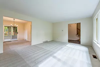 3565 Chatham Way, Ann Arbor, MI 48105 - Photo 7