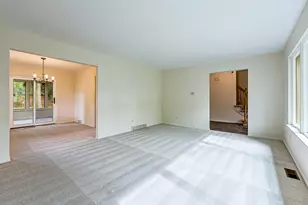3565 Chatham Way, Ann Arbor, MI 48105 - Photo 7