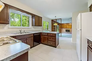 3565 Chatham Way, Ann Arbor, MI 48105 - Photo 15