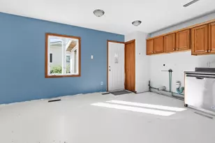 3021 Parchmount Ave, Kalamazoo, MI 49004 - Photo 13