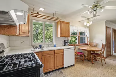 26150 S Shore Drive, Mendon, MI 49072 - Photo 9