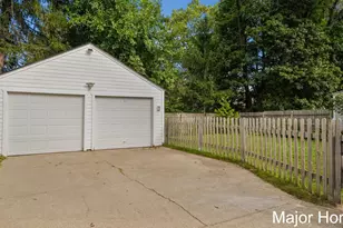 1015 Alger St SE, Grand Rapids, MI 49507 - Photo 41