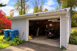 230 Maplewood Dr, Roscommon, MI 48653 - Photo 7