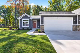 118 Creek Dr, Hart, MI 49420 - Photo 1