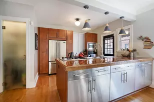 514 Lyon St NE, Grand Rapids, MI 49503 - Photo 9