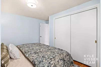 228 Baynton Avenue NE, Grand Rapids, MI 49503 - Photo 17