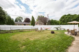 44026 Harmony Ln, Belleville, MI 48111 - Photo 47