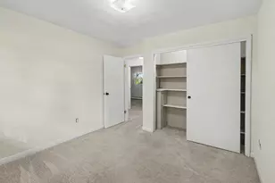 8735 N E Dr, Battle Creek, MI 49014 - Photo 13