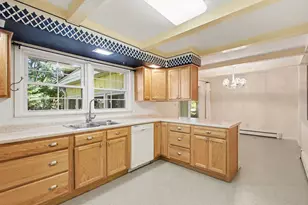 8735 N E Dr, Battle Creek, MI 49014 - Photo 7