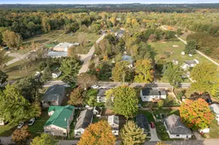 11921 Roxbury Dr NE, Sparta, MI 49345 - Photo 23